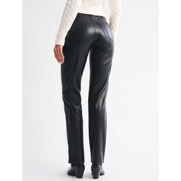 Abercrombie & Fitch The '90s Straight Ultra High Rise Vegan Leather Pants Curvy - Picture 3 of 9